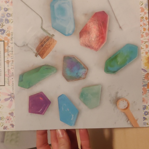 Soap molds Something Fabulous Soap Creations Plastic Soap Mold Lot of 3 - Picture 2 of 7